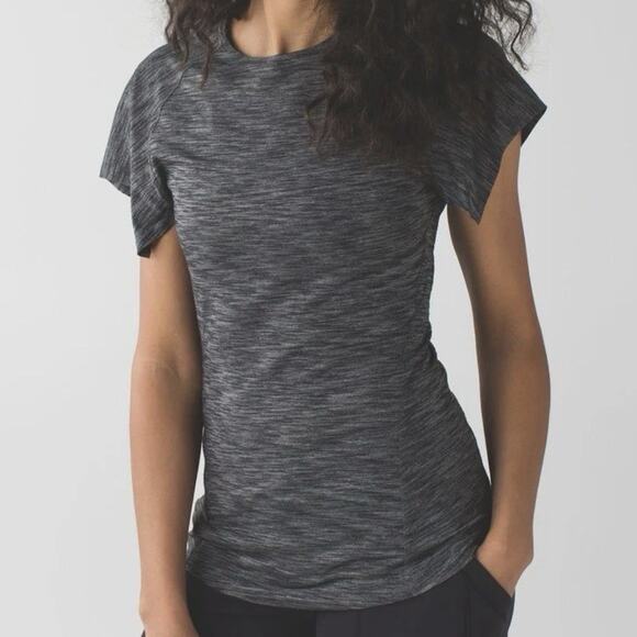 Lululemon &Go Take-Off Tee Heathered Gray Black Womens Sz 10 Athleisure Running - Picture 1 of 11